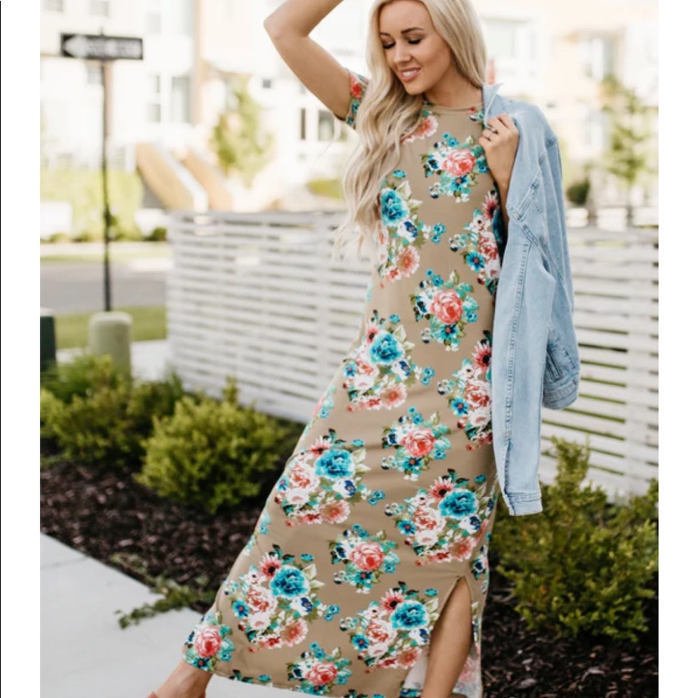 Floral maxi dress